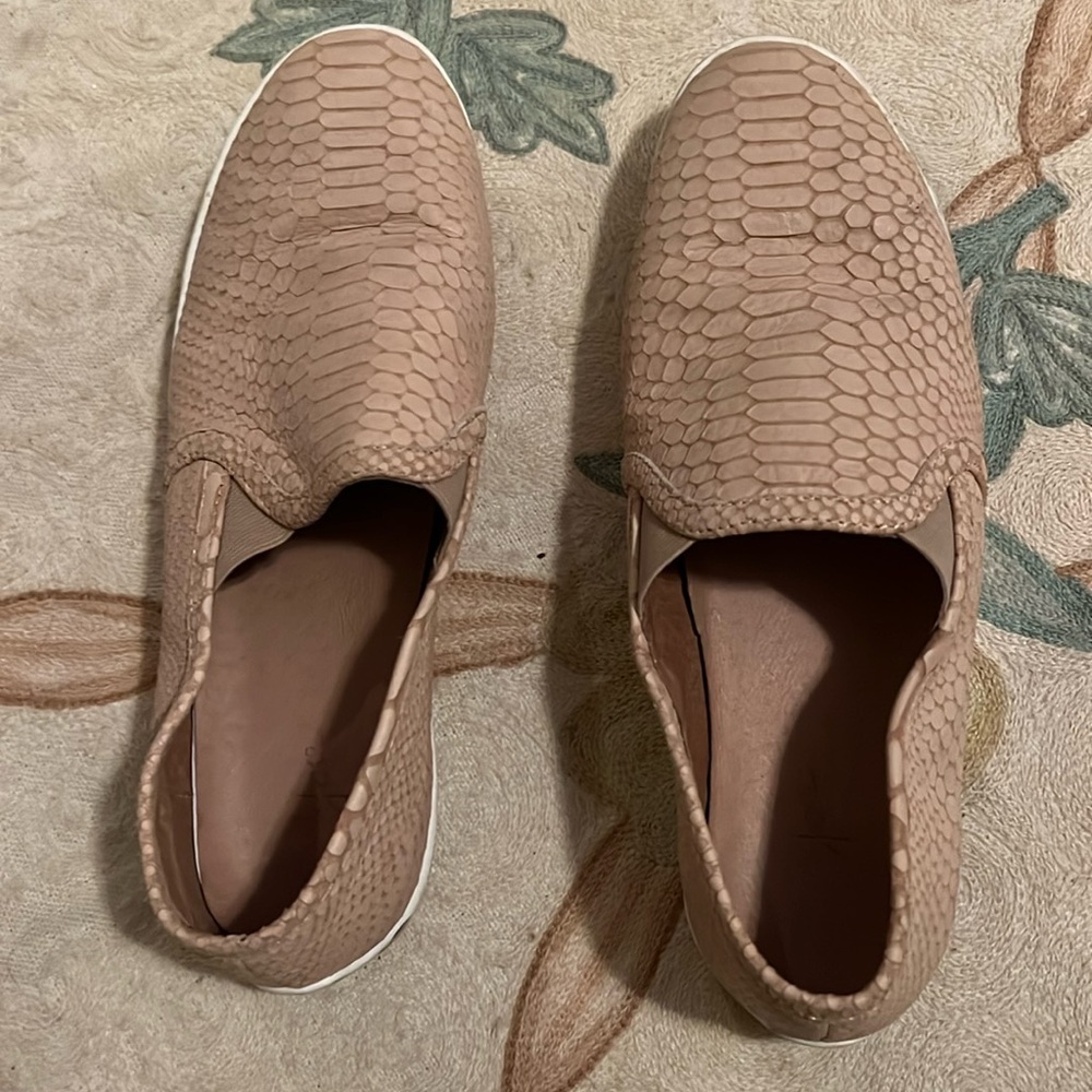 Joie loafers